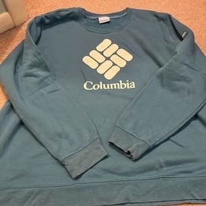 Columbia sweatshirt plus size